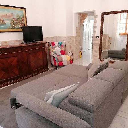 Villa Centro Storico Mare Fuori Brindisi Exterior foto
